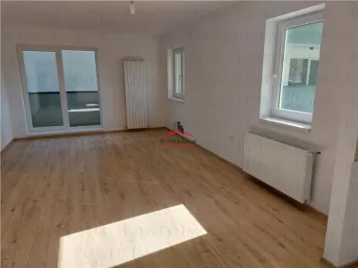 APARTAMENT 2 CAMERE, IN TRACTORUL, LA 500 M DE CORESI MALL - foto 3