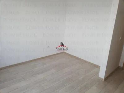 APARTAMENT 2 CAMERE, IN TRACTORUL, LA 500 M DE CORESI MALL - foto 6