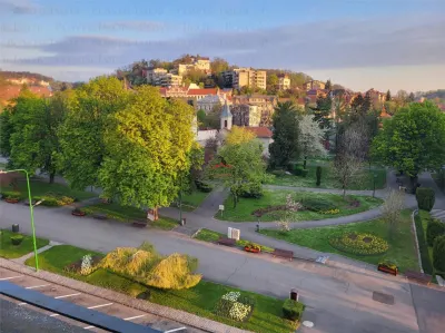 APARTAMENT 2 CAMERE, ULTRACENTRAL VIZAVI DE TEATRUL SICA ALEXANDRESCU - Brasov