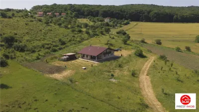 Casa cu teren 4.6 hectare la 17 km de Targu Mures - Herghelia