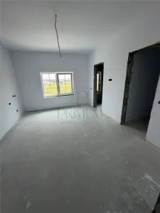 1/2 DUPLEX DE VÂNZARE - MOȘNIȚA NOUĂ - foto 4