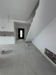 1/2 DUPLEX DE VÂNZARE - MOȘNIȚA NOUĂ - foto 8