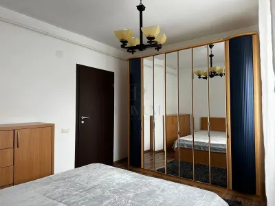 Apartament 3 camere | Lipovei | 90 mp | Etaj 1 | Parcare in incinta blocului - foto 4