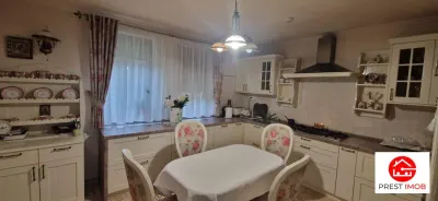 De vanzare vila in Corunca - foto 2