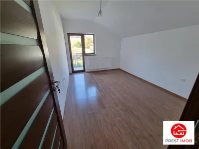 De vanzare case tip dupex, 2 nivele, 120 mp, 4 camere, 2 bai cu 3 arii, Sangeorgiu de Mures - foto 8