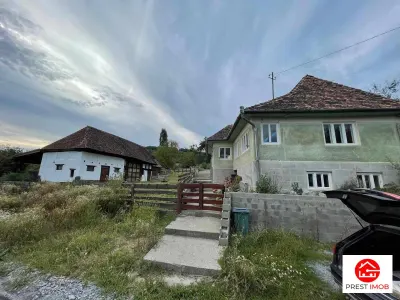 Casa de vanzare si cafenea in stil rustic - foto 4