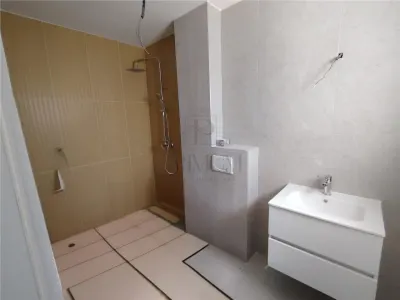 Duplex individual - personalizare interioara - teren 350 mp - foto 12