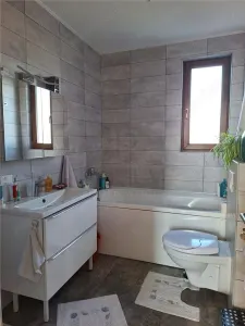 Sag -panouri solare- 1154 mp teren - Sag