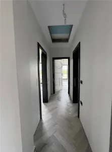 Duplex pe plan -  4 camere - toate utilitatile - foto 3