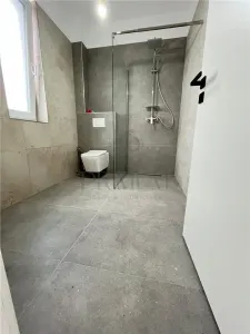 DUPLEX - Dumbravita - P+1 - 5 Camere - Zona excelenta - Finalizat - foto 15