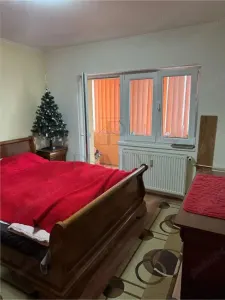 GIROCULUI | 3 CAM| DECOMANDAT | GARAJ | 2 BAI | 2 BALCOANE | ANVELOPAT | BOXA | ET.3 || - foto 3