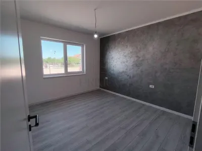 CASA INDIVIDUALA - GATA DE MUTAT - ZONA POPULATA - foto 6