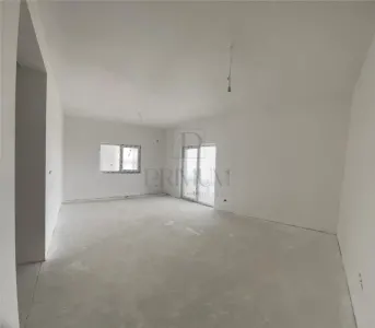 GIROC - ESO - Duplex - 5 Camere - Locatie excelenta - Giroc