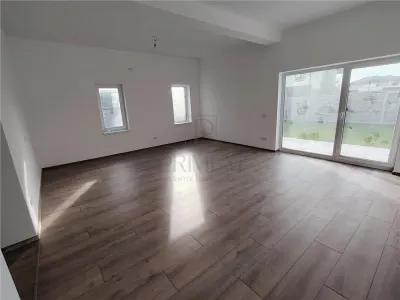 Duplex separat prin dressing - suprafete generoase - zona linistita - foto 5