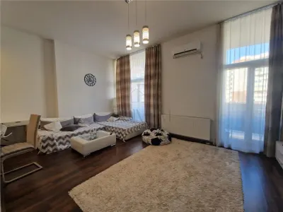SOARELUI - 2 CAM - BLOC NOU - SPATIOS - ETAJUL 1 - LIFT - MOBILAT SI UTILAT - Timisoara