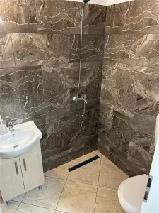 Garsoniera-Buziasului-Renovata-Confort 1 - foto 9