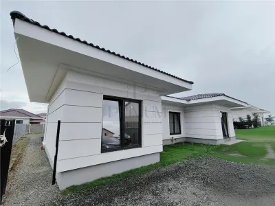 Duplex modern - canalizare - zona accesibila - foto 3