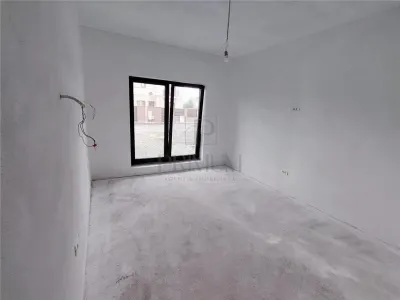 Duplex modern - canalizare - zona accesibila - foto 4