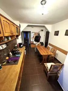 BUCOVINA - ETAJ 2 - DECOMANDAT - 4 CAMERE - 2 BAI - 2 BALCOANE - CENTRALA PROPRIE - CLIMA - Timisoara