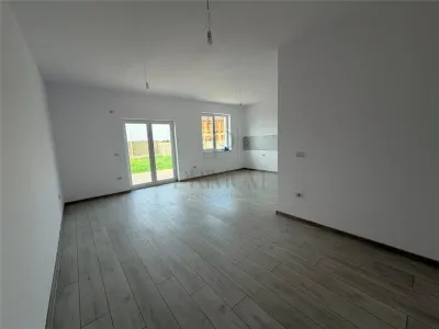 Duplex pe plan - zona linistita - personalizare interioara - foto 3
