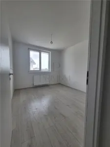 Casa insiruita - partea de margine - teren 90mp - toate utilitatile - zona excelenta - foto 15
