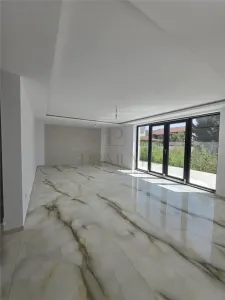 GIROC - CASA INDIVIDUALA - GARAJ - TOATE UTILITATILE - ZONA EXCELENTA - TOATE UTILITATILE - Giroc