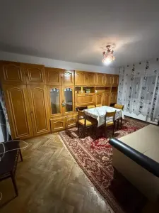 DAMBOVITA - ETAJ 2 - DECOMANDAT - 3 CAMERE - CENTRALA PROPRIE - Timisoara