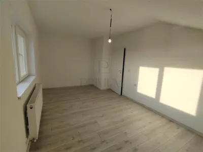 Duplex spatios - zona linistita - compartimentare practica - foto 7