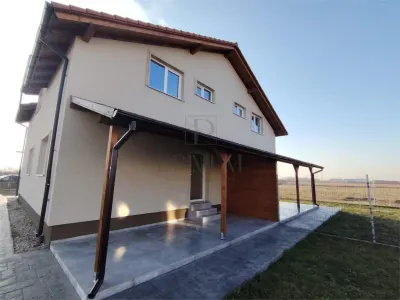 Duplex finalizat - aproape de centura - zona buna - toate utilitatile - foto 2