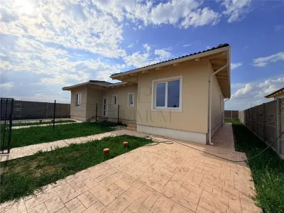 Duplex pe parter - zona buna - toate utilitatile - foto 2