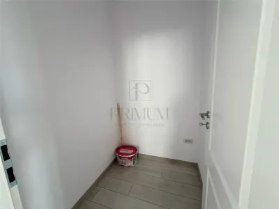Duplex pe parter - zona buna - toate utilitatile - foto 6