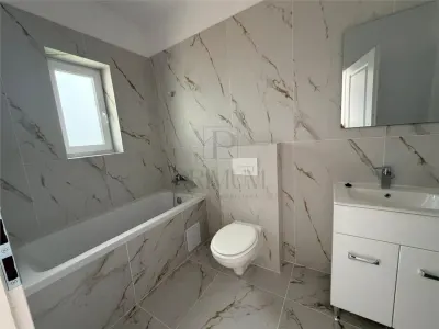 Duplex pe parter - zona buna - toate utilitatile - foto 10