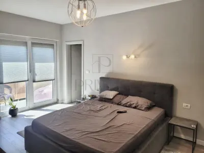 CHISODA - 4 CAMERE SI 3 BAI - DRESSING - LUX - 2 LOCURI DE PARCARE - 2 BALCOANE - ZONA BUNA - foto 3