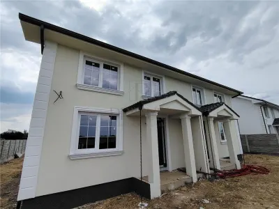 Duplex deosebit - personalizare interioara - zona in plina dezvoltare - foto 2