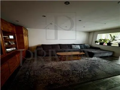 Timocului - 2 Camere - Etaj 2 - Centrala proprie - Decomandat - Renovat - foto 2