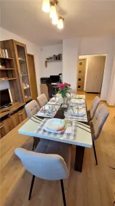 COMPLEX STUDENTESC - RENOVAT - 4 CAM - ET 1 - BLOC IZOLAT - 2 BAI - 2 BALCOANE - Timisoara