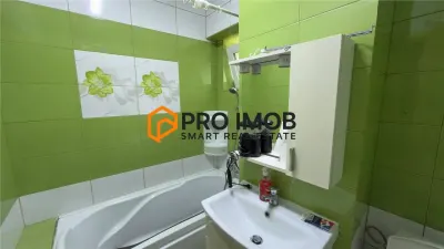 Apartament 3 camere cf 1 decomandat zona Centru - foto 12