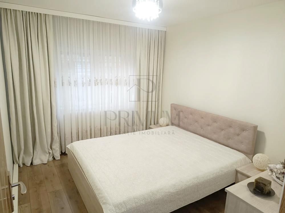LIPOVEI - DECOMANDAT - 4 CAM - ETAJ 1 - 2 BALCOANE - BOXA - ZONA LINISTITA - Timisoara