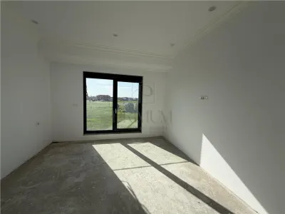Apartament 3 camere - bucatarie separata - curte proprie - foto 3