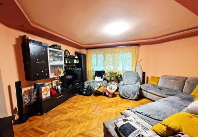 SOARELUI - ETAJ 1 - 3 CAMERE - 2 BAI - CENTRALA PROPRIE - BOXA - Timisoara