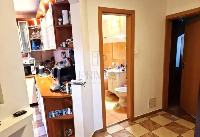 SOARELUI - ETAJ 1 - 3 CAMERE - 2 BAI - CENTRALA PROPRIE - BOXA - foto 6