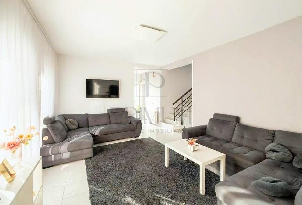 FREIDORF, CASA INDIVIDUALA, 4 DORMITOARE, 2 LIVINGURI, 2 BAI, BUCATARIE - Timisoara