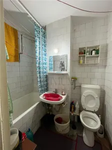 SEMICENTRAL - 2 CAMERE - ETAJ INTERMEDIAR - LIFT - BLOC IZOLAT - ZONA BUNA - foto 4