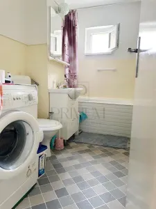 GIROCULUI - 3 CAM - ETAJ 2 - BLOC ANVELOPAT - 2BAI - SPATIOS - ZONA LINISTITA - foto 13