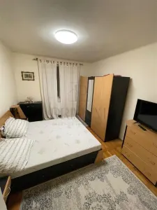 CENTRAL - 2 CAM - ETAJ INTERMEDIAR - CENTRALA PROPRIE - BLOC IZOLAT - foto 3