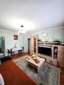 GHE.LAZAR | 3 CAM | RENOVAT | LIFT | ET.INTERMEDIAR | CENTRALA - Timisoara