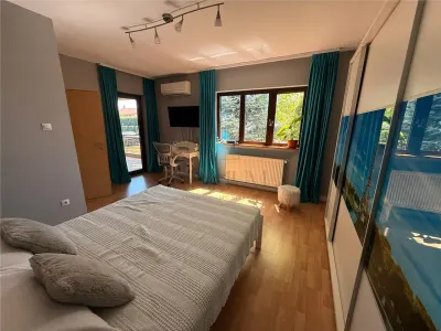 BRAYTIM, CASA P+1, 4 CAMERE, GARAJ SI TEREN GENEROS - foto 2