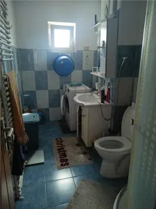 DAMBOVITA - 2 CAM - DECOMANDAT - CENTRALA PROPRIE - 2 BALCOANE - foto 7