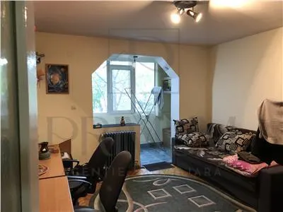 BRANCOVEANU - 3 CAM - ETAJUL 1 - DECOMANDAT - CENTRALA PROPRIE - Timisoara