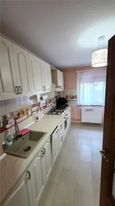 ARADULUI - PARTER INALT - 3 CAM - 2 BAI - BALCON - CENTRALA - CLIMA - RENOVAT - Timisoara